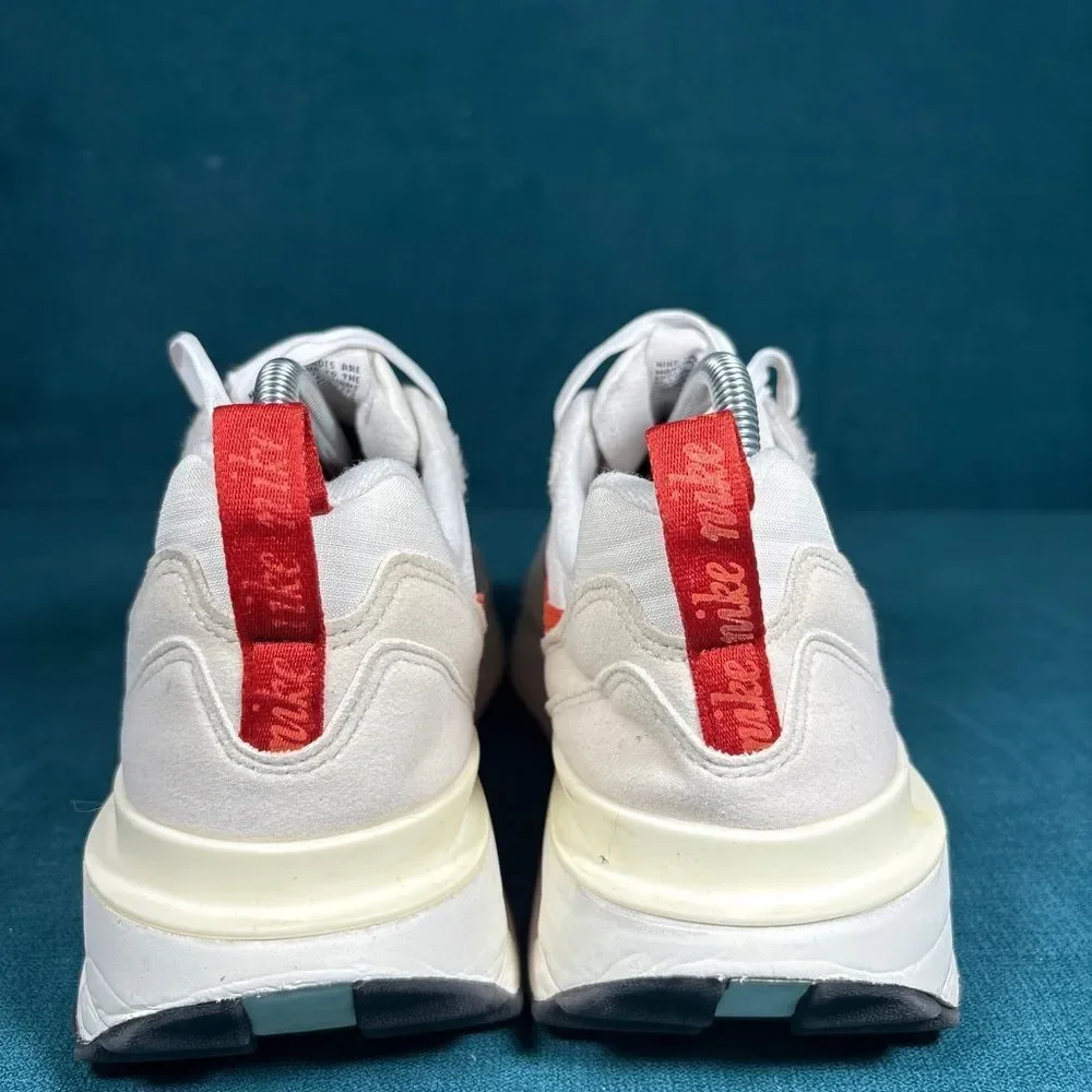 Nike Air Max Dawn White Athletic Womens shoes size 10.5